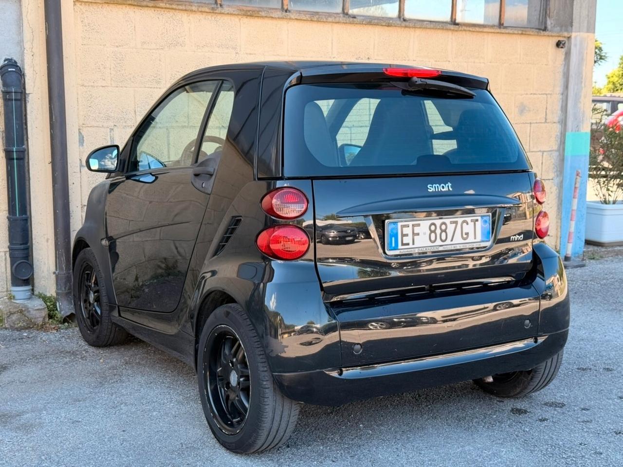 Smart ForTwo 1000 45 kW MHD coupé pure