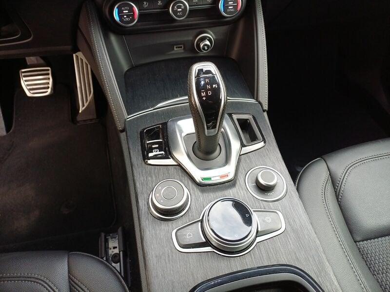 Alfa Romeo Stelvio Stelvio 2.2 t Sprint rwd 160cv auto