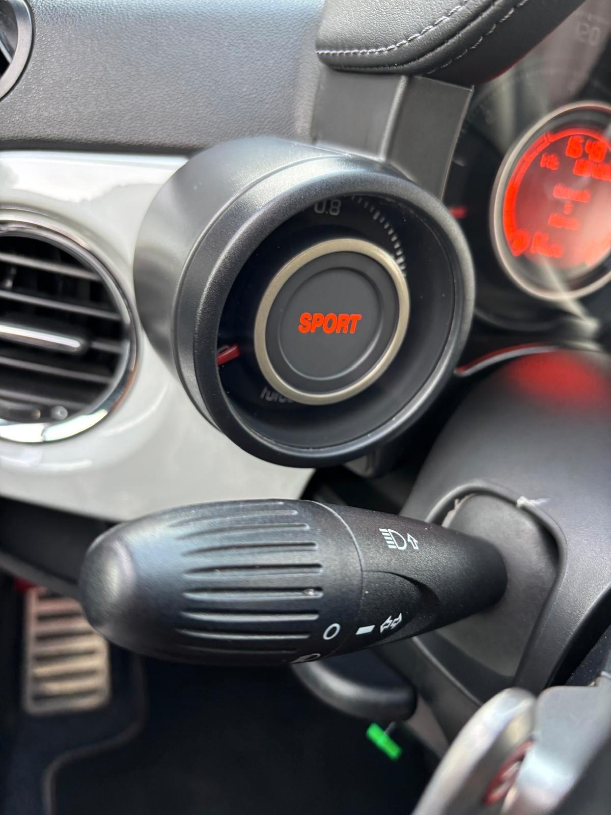 Abarth 500 C 1.4 Turbo T-Jet MTA Bicolore