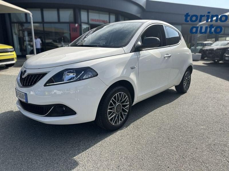 Lancia Ypsilon 1.0 FireFly 70cv Hybrid Gold