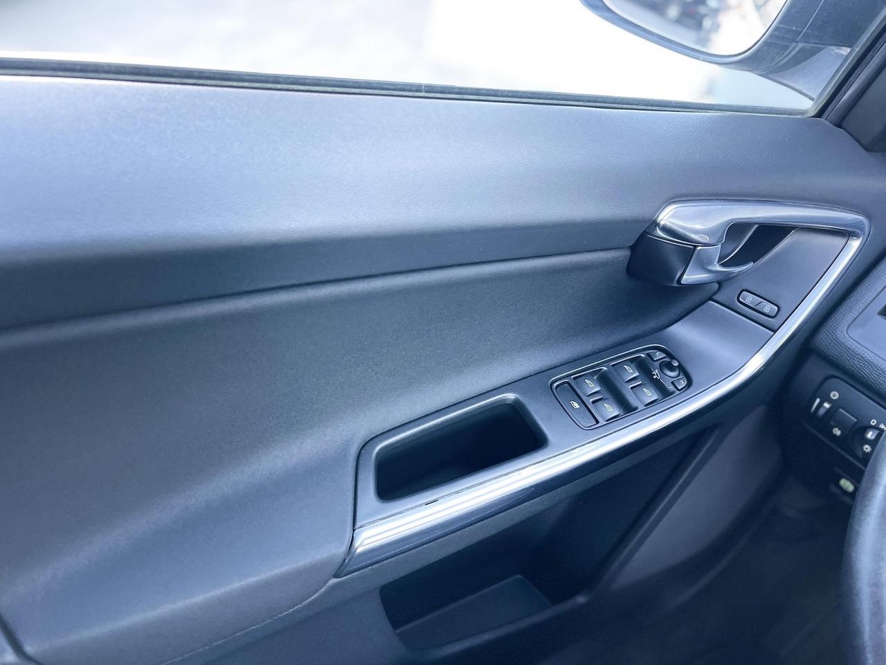 Volvo XC 60 2.4 AWD Diesel 215CV Automatica! E5 - 2012