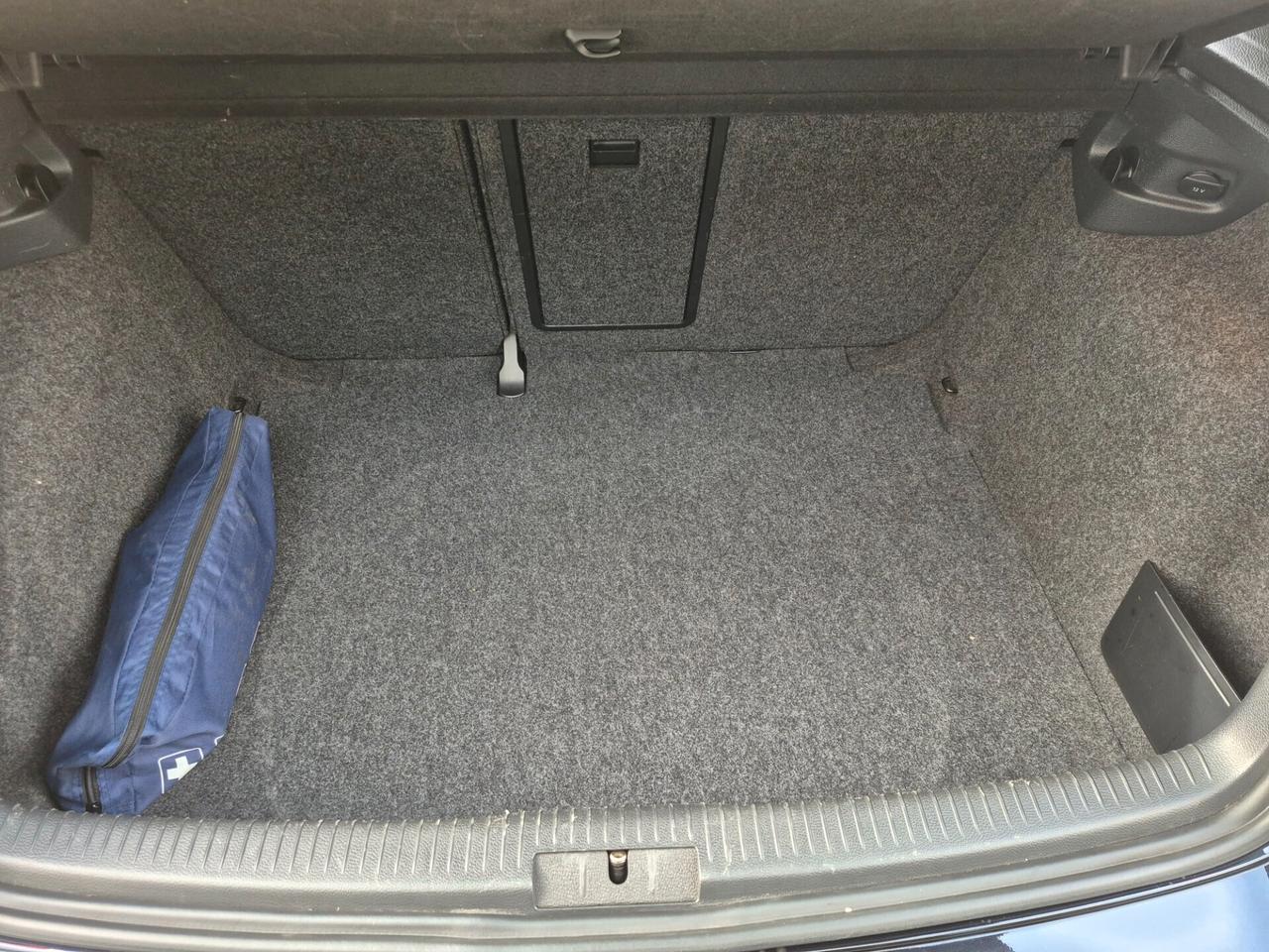 Volkswagen Golf 2.0 TDI 110CV DPF 5p. Trendline