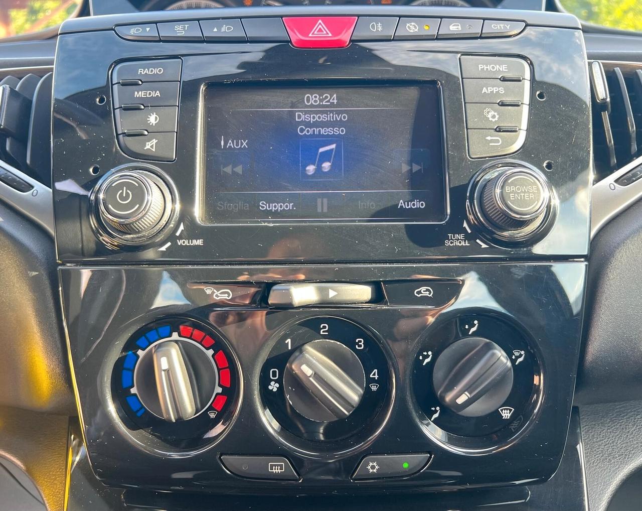 Lancia Ypsilon 1.3 MJT 95 CV 5 porte Platinum