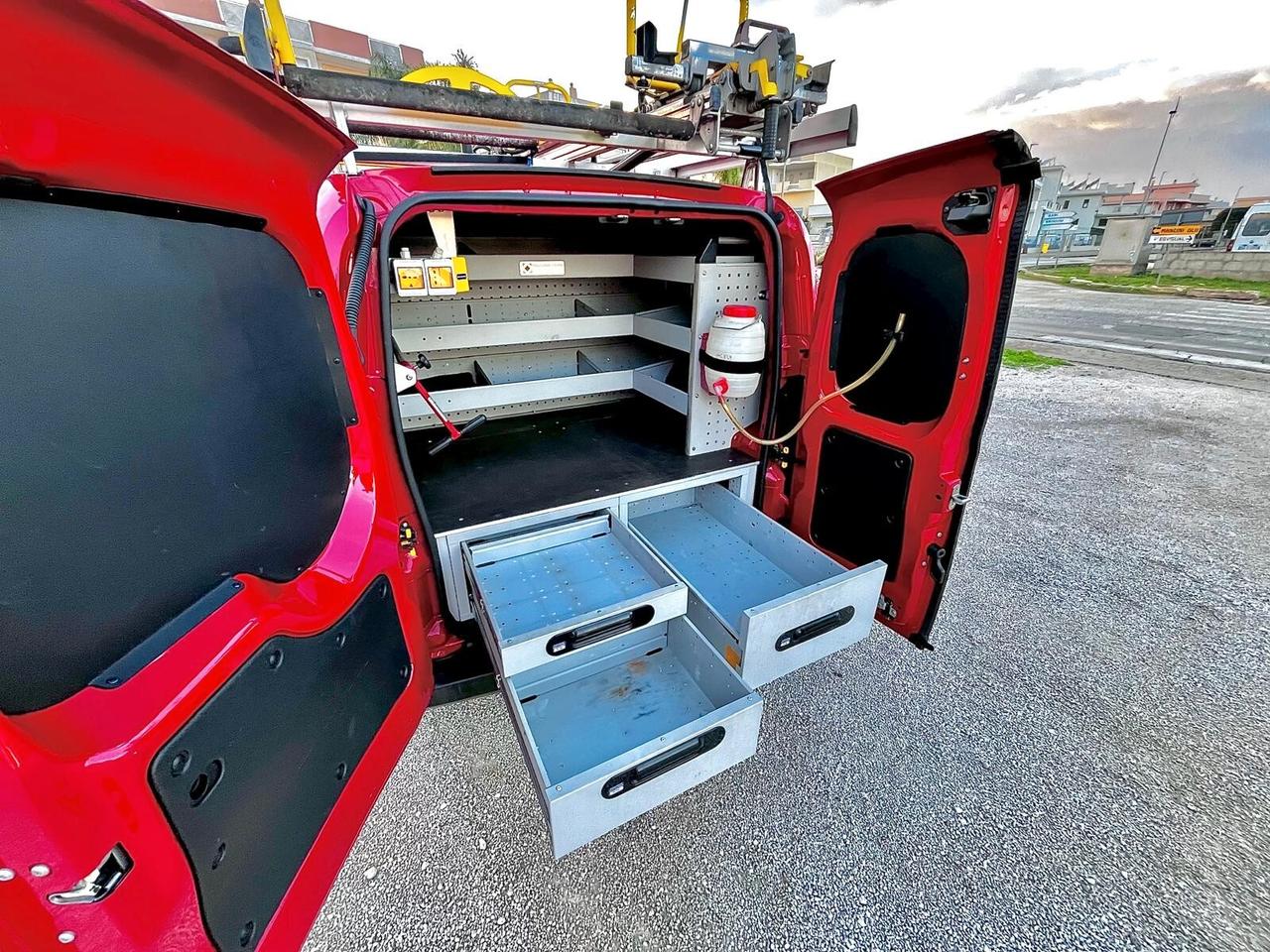 FIORINO ADVENTURE 1.3 MJT 95 CV 2015 EX TIM