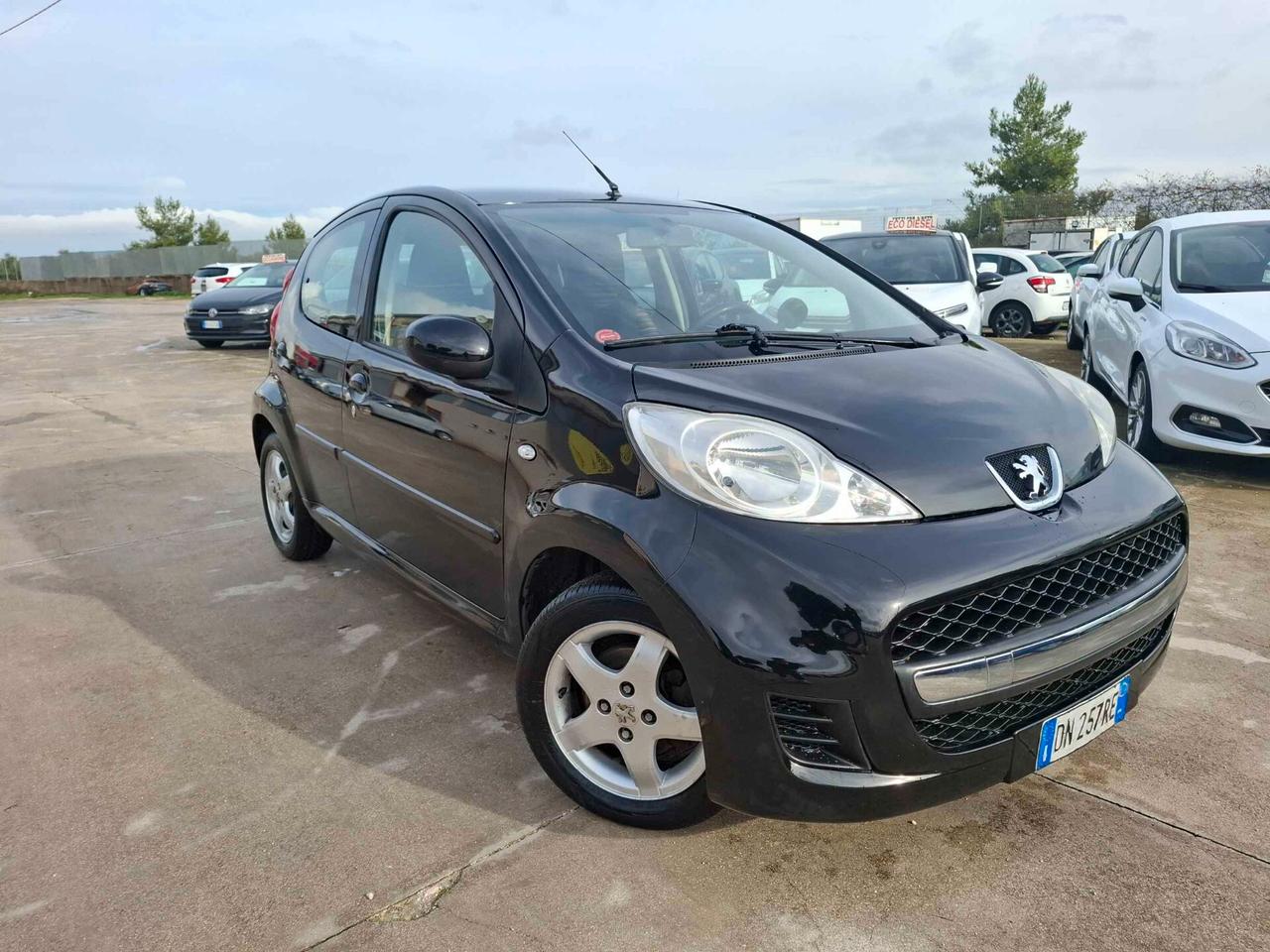 Peugeot 107 1.0 BENZINA - 2008 AUTOMATICA !!!!!!!!!!!