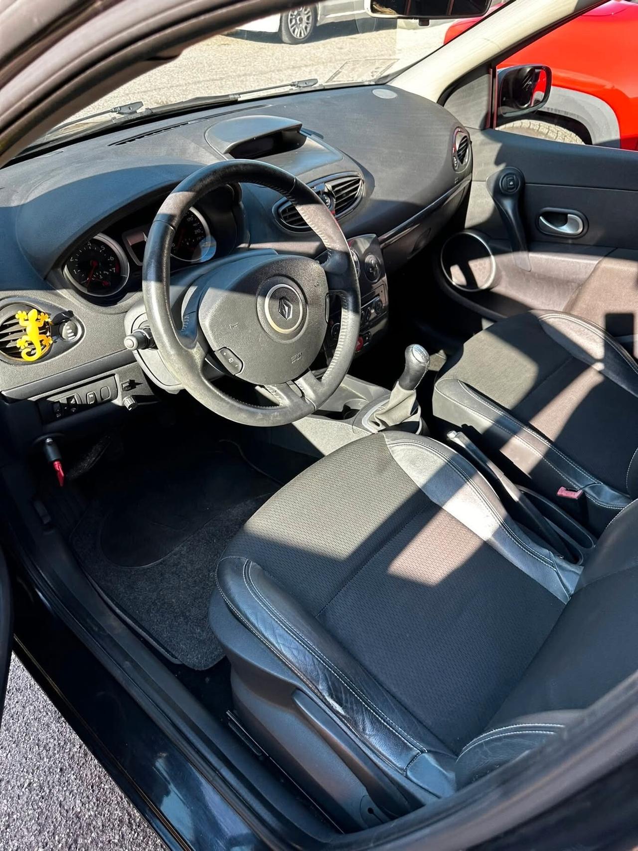 Renault Clio 1.2 16V 5 porte Dynamique NEOPATENTATI