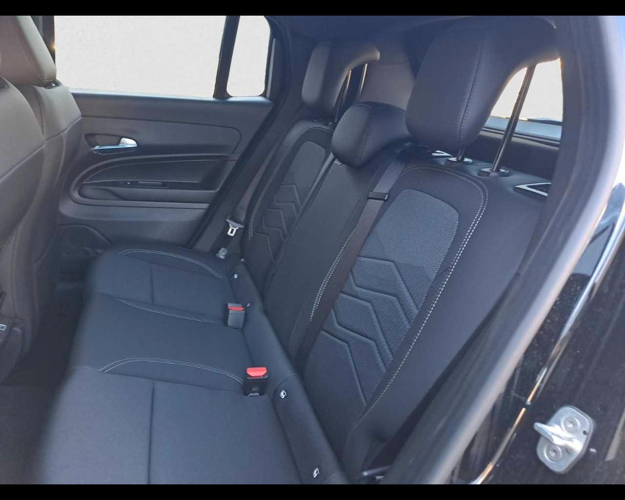 JEEP AVENGER - AVENGER E-HYBRID BLACK EDITION