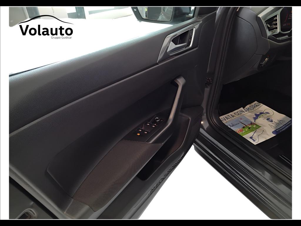 VOLKSWAGEN Polo VI 2017 - Polo 5p 1.0 tsi Highline 95cv