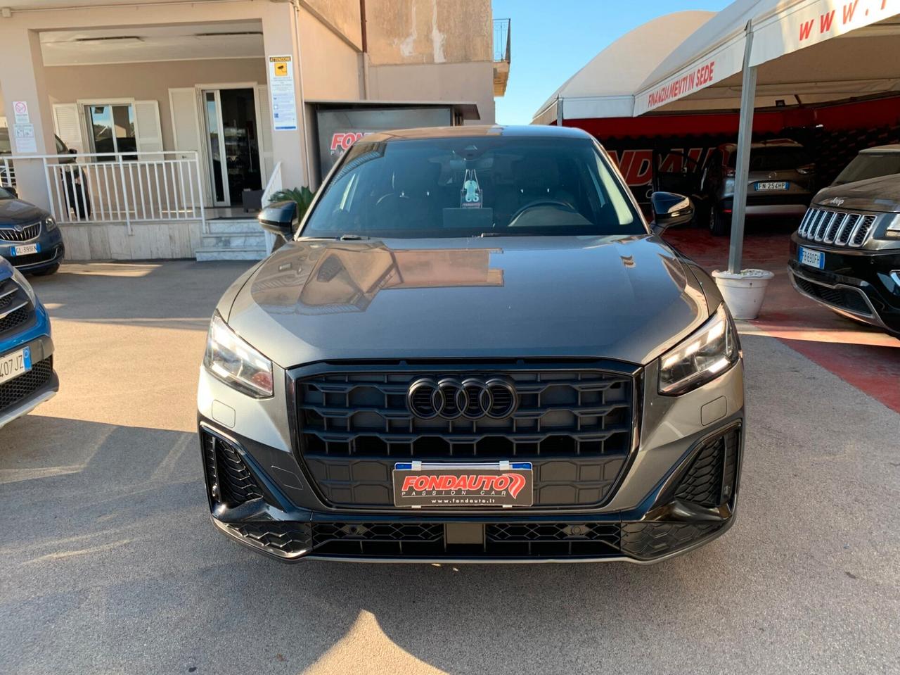 Audi Q2 30 TDI S tronic Identity Black