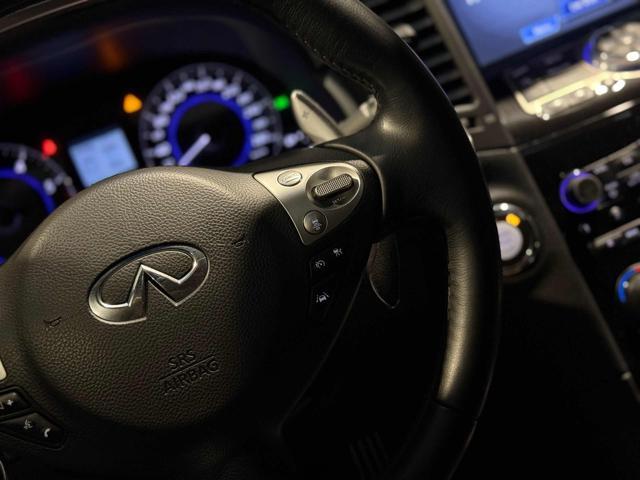 INFINITI QX70 3.0 diesel V6 AT S Premium