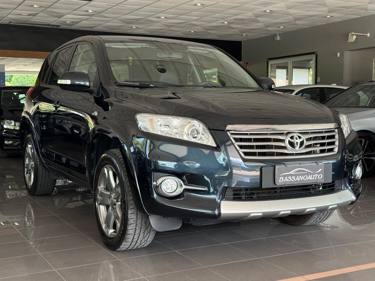 Toyota RAV 4 RAV4 Crossover 2.2 D-Cat A/T 150 CV Executive