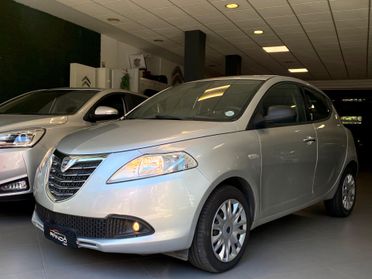 Lancia Ypsilon 1.3 MJT 95 CV 5 Porte S&S Silver