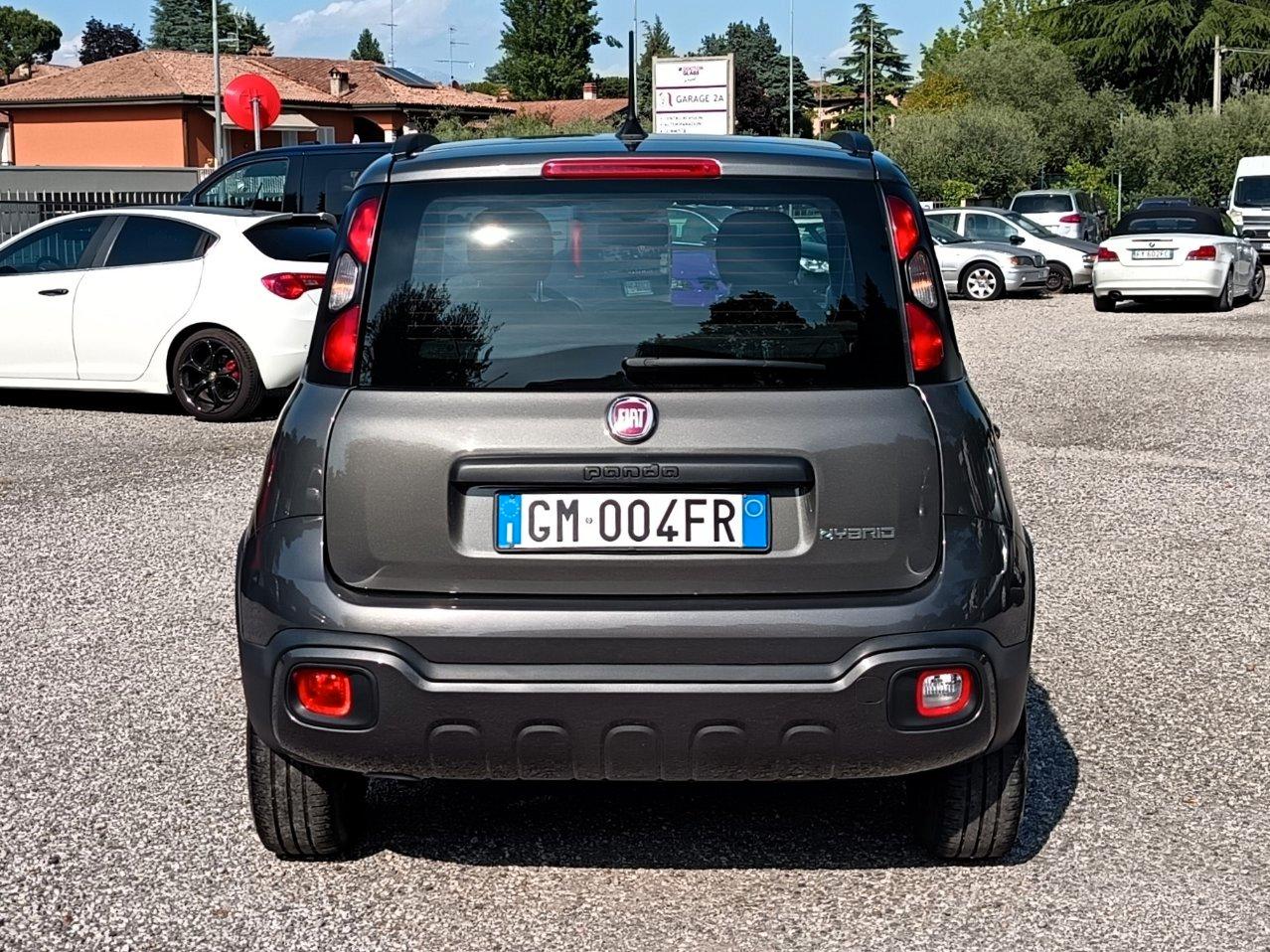 FIAT PANDA CROSS 1.0 HYBRID