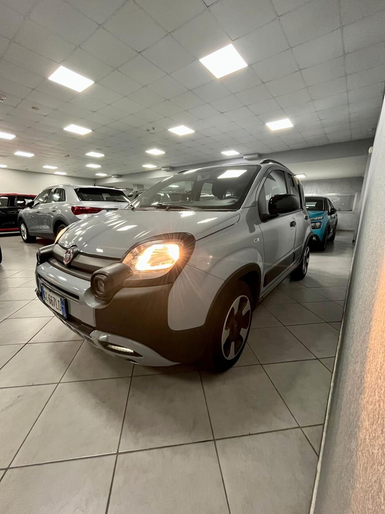 Fiat Panda 1.0 FireFly S&S Hybrid City Cross