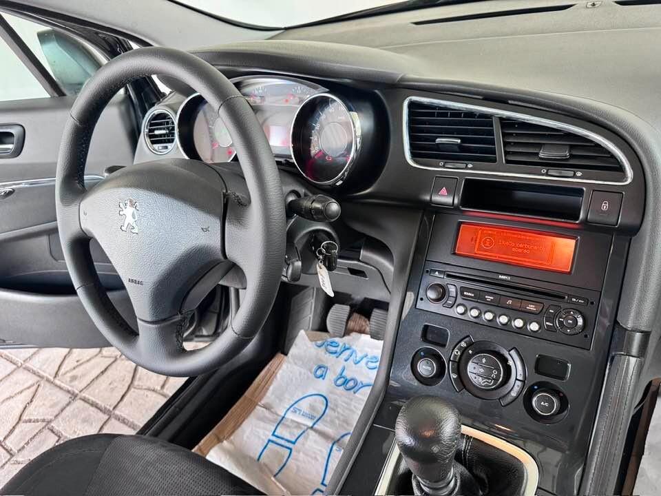 Peugeot 3008 1.6 HDi 110CV Premium