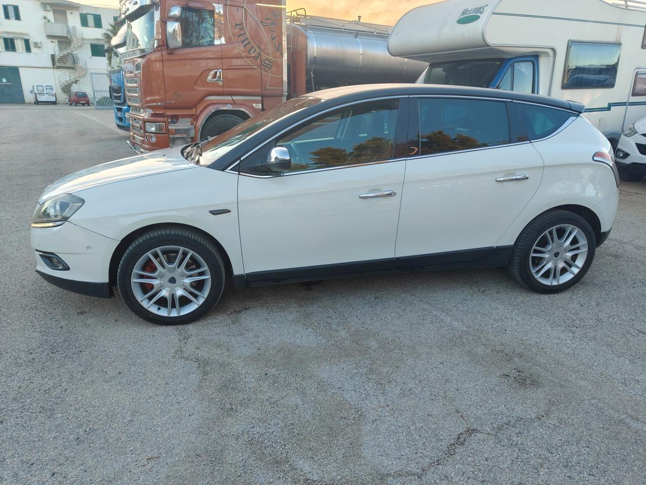 Lancia Delta 2.0MJT 165cv Platino Motore nuovo
