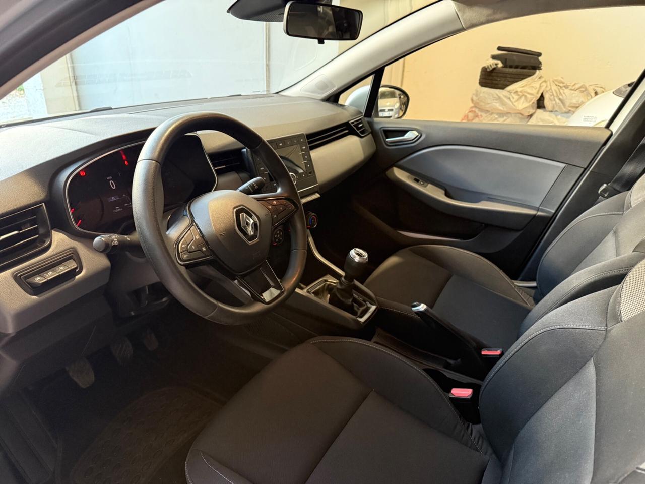 Renault Clio Life 1.0 benz guidabile da neopatentati