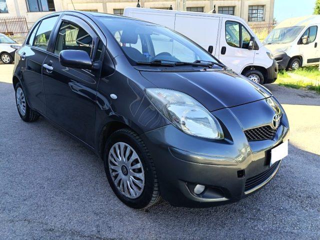 TOYOTA Yaris 1.3 5 porte Sol