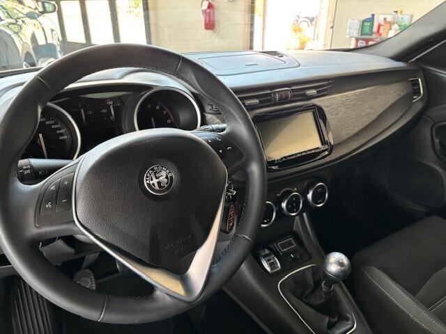 Alfa Romeo Giulietta 1.4 Turbo 120 CV Super Launch Edition
