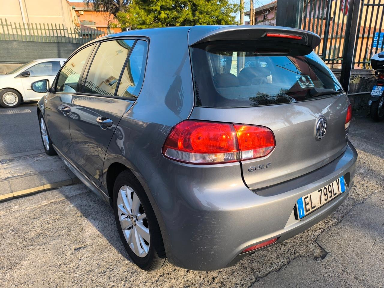 Volkswagen Golf 1.6 TDI DPF 5p. Comfortline