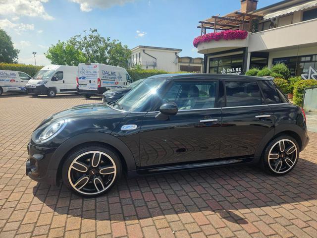 MINI Cooper SD 2.0 Cooper SD aut. 5 porte Pacc. John Cooper Works