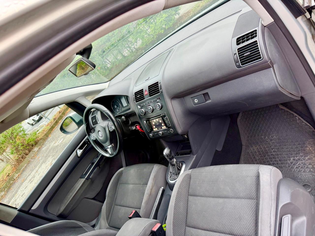 Volkswagen Touran 1.6 TDI DSG Comfortline