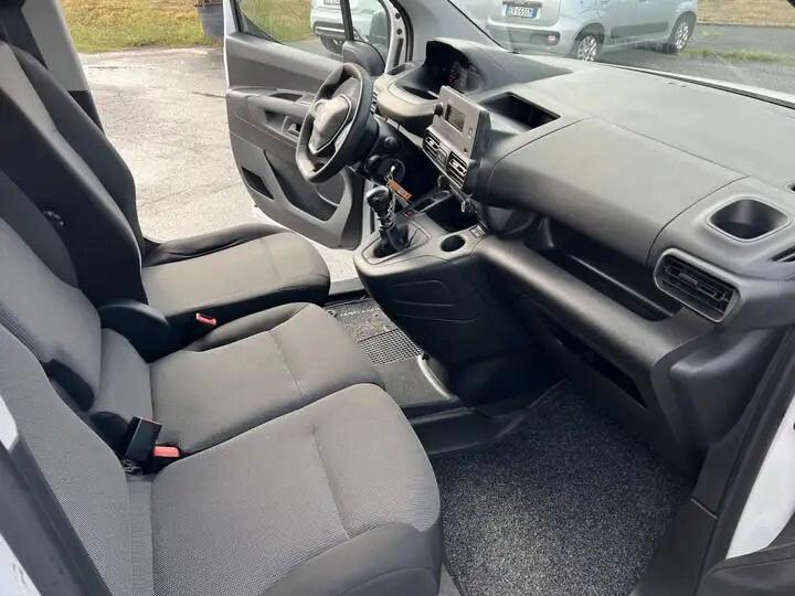 Peugeot Partner 1.5 BlueHDi 100cv VAN 3POSTI