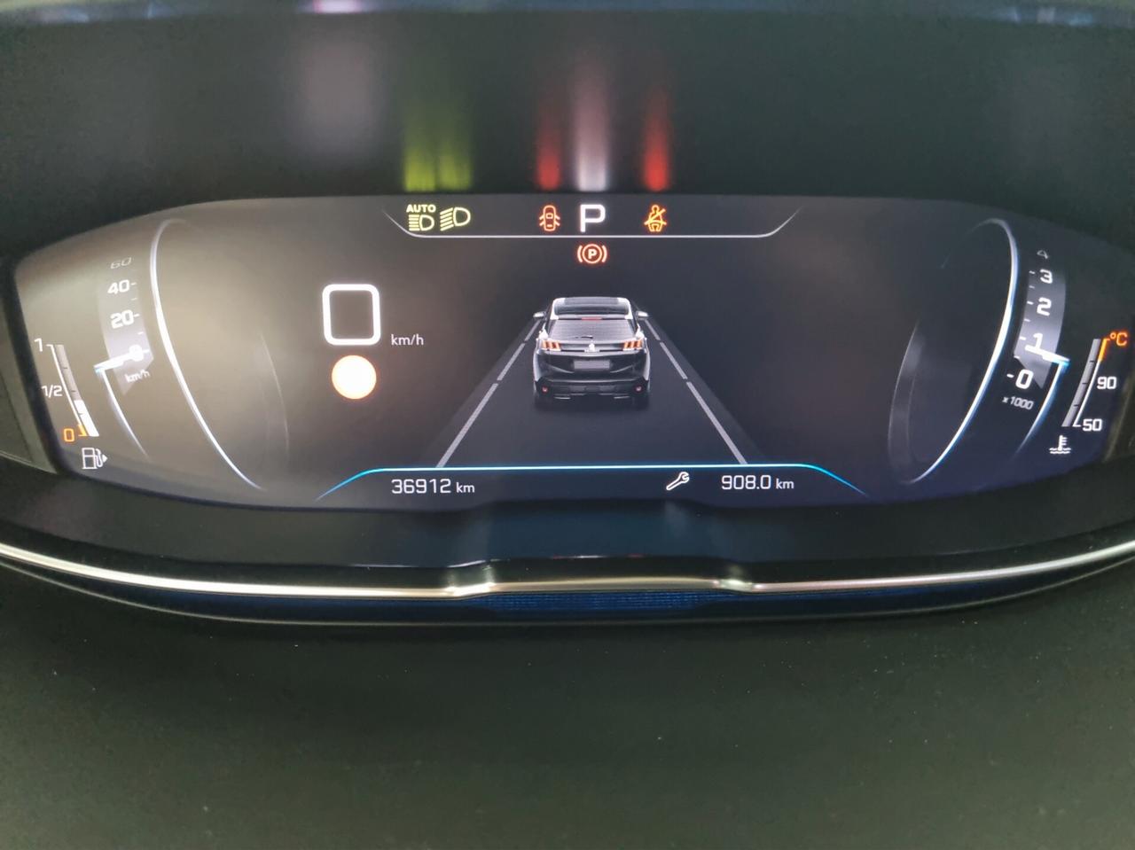 Peugeot 3008 BlueHDi 130 S&S EAT8 Allure