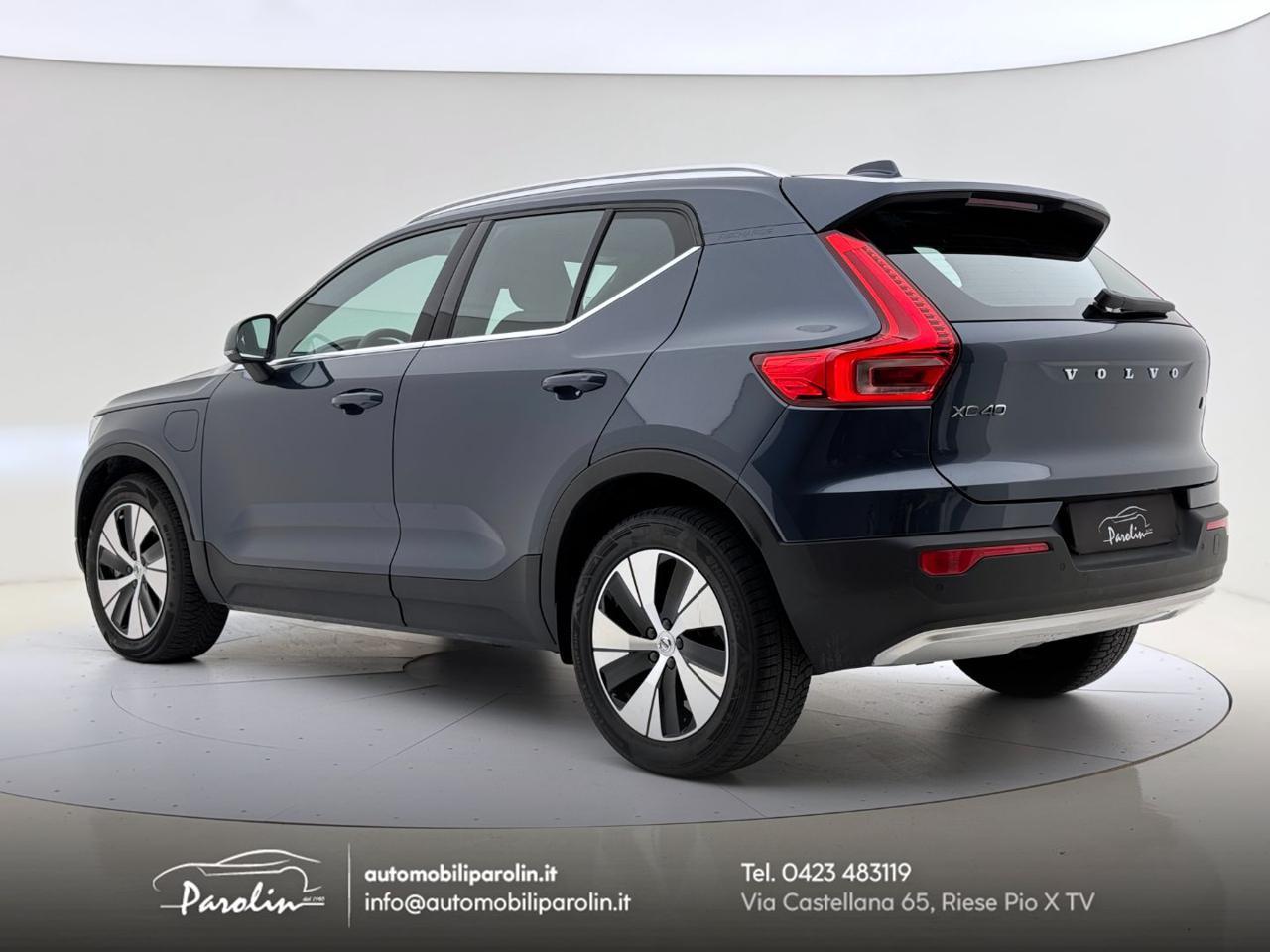 VOLVO XC40 T4 Recharge Plug-in Hybrid Inscription Expression