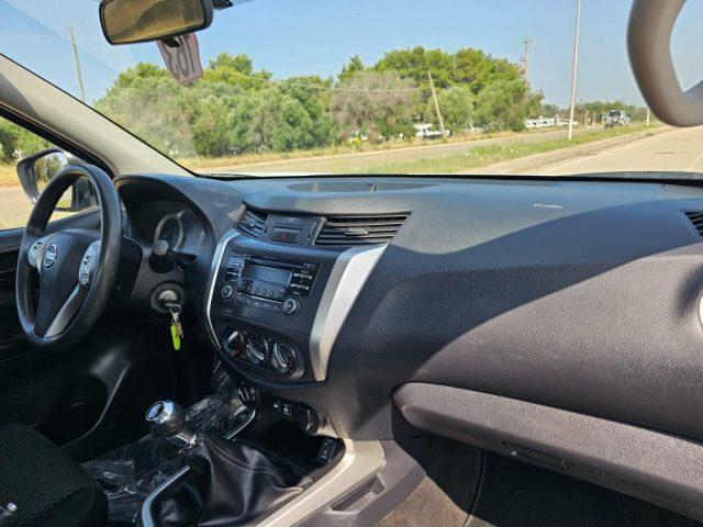 NISSAN Navara 2.3 dCi 4WD King Cab Visia CABINA ESTESA