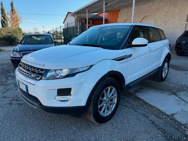 Land Rover Range Evoque 2.2 TD4 5p. Pure