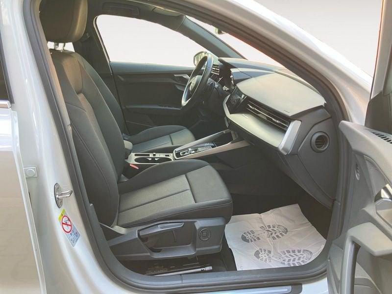 Audi A3 Sportback 40 TFSI e S tronic Business Advanced