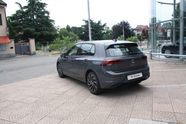 VOLKSWAGEN Golf 1.0 eTSI EVO DSG Life