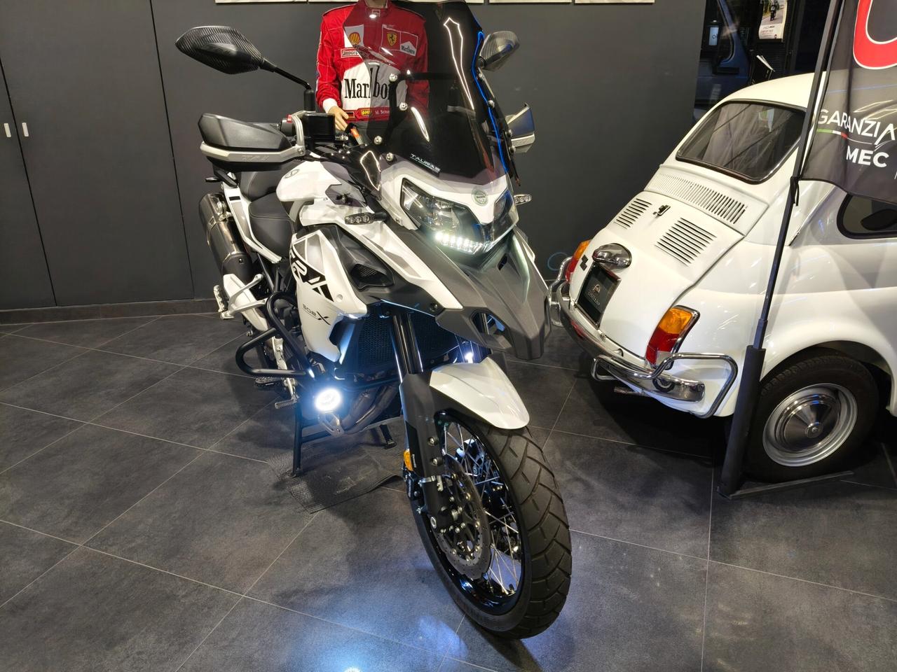 Benelli TRK 502 X