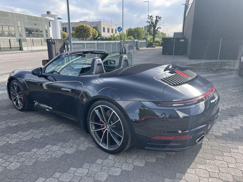 Porsche 911 Carrera 4S Cabriolet