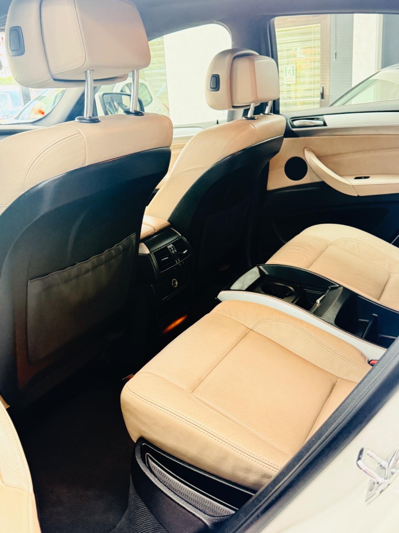 Bmw X6 xDrive30d Attiva