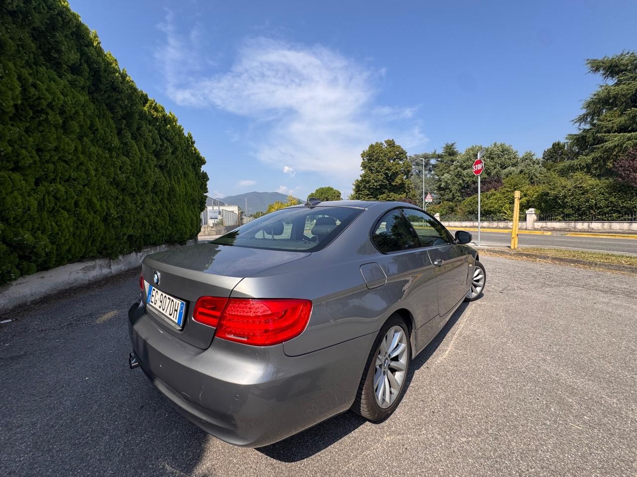 Bmw 320 320, futura, anno 2011, 2.0 diesel, automatico