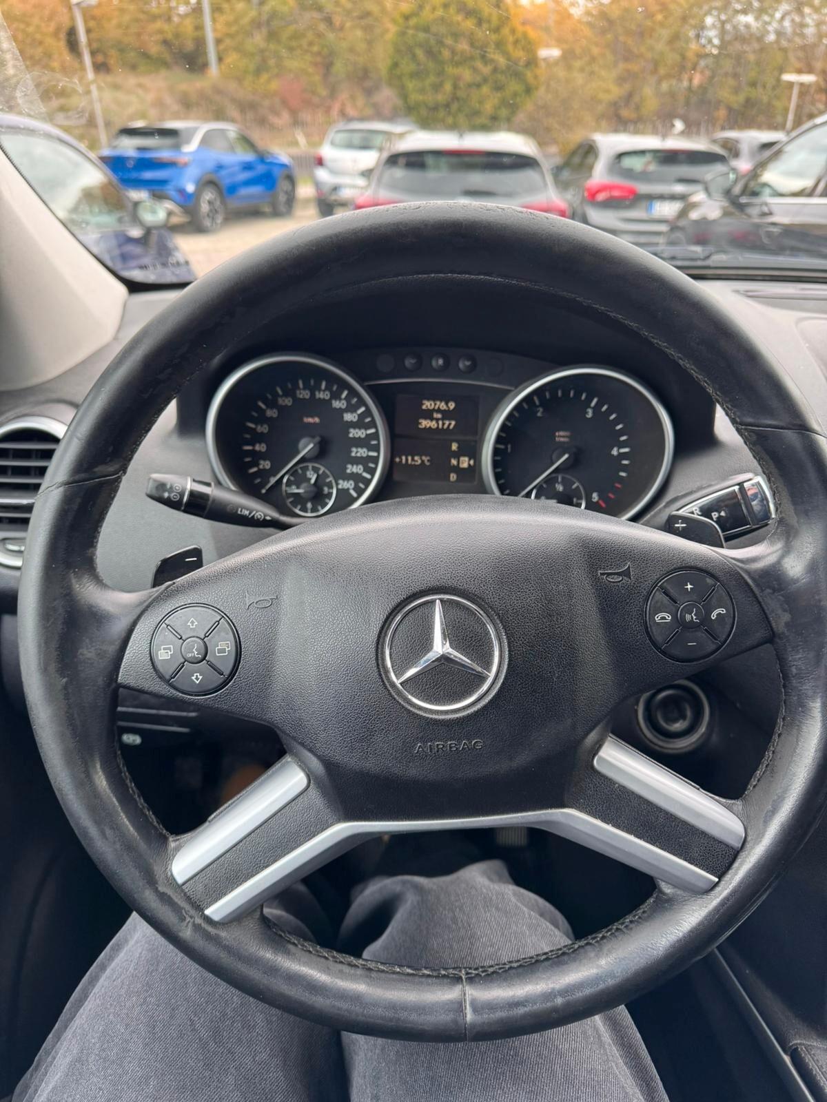 MERCEDES-BENZ ML 350 CDI 4MATIC 2010