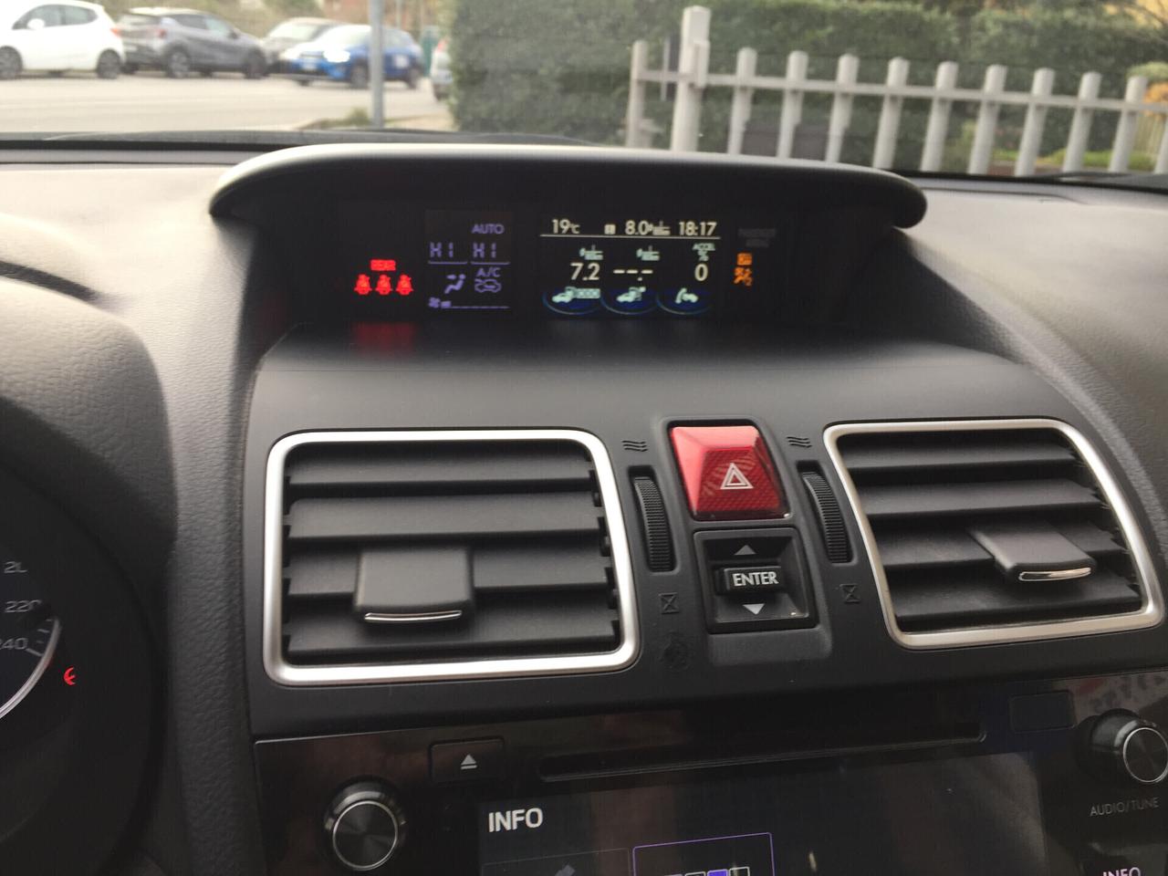 Subaru XV 1.6i Style 4X4 LINEARTRONIC 115 CV