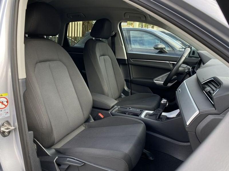 Audi Q3 Business 2.0 TDI 150CV S-Tronic 35