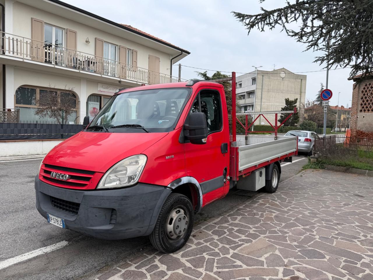 Iveco Daily 35C15 3.0 Hpi PM-RG Cabinato