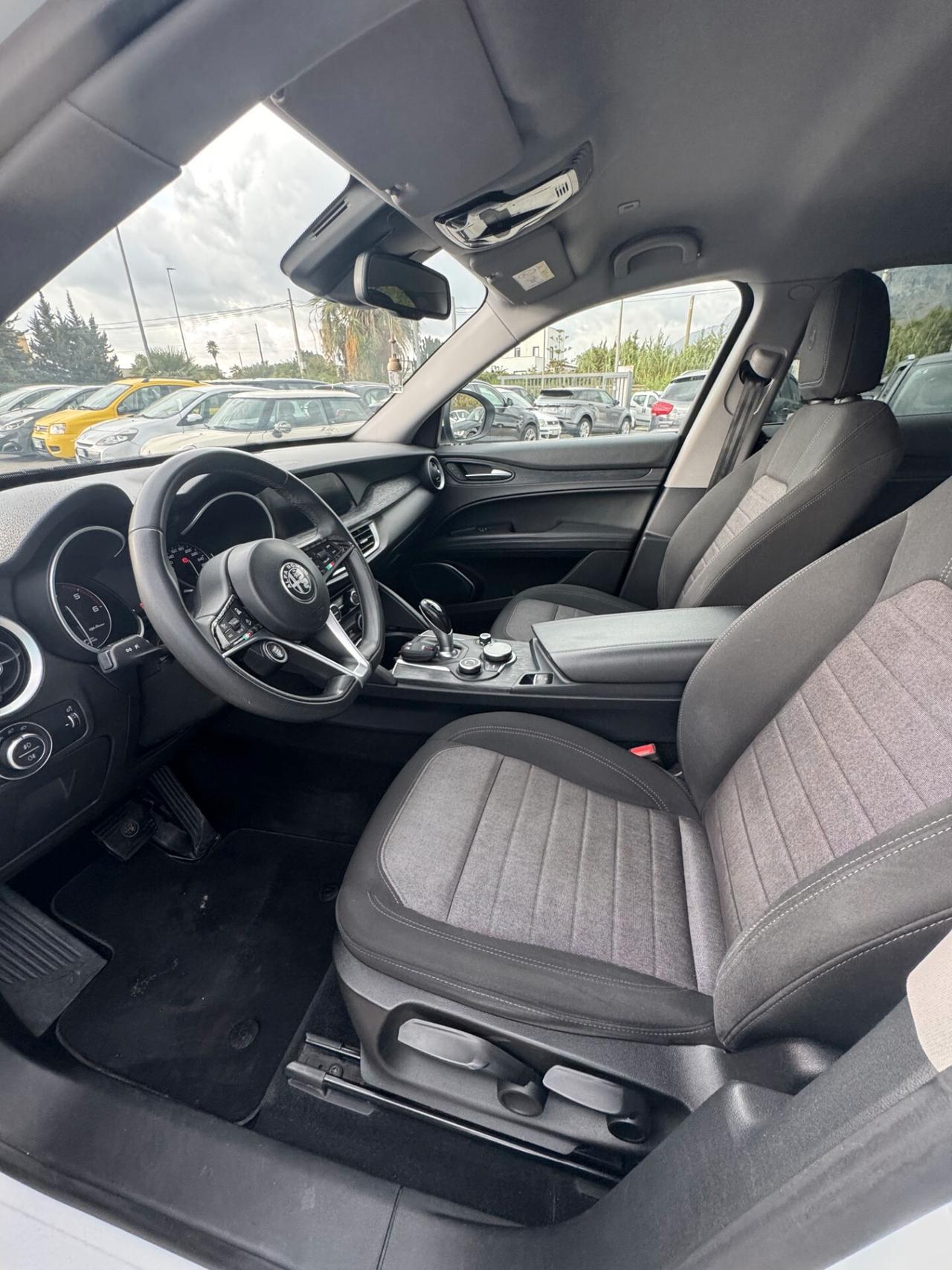 Alfa Romeo Stelvio 2.2 Turbodiesel 210 CV AT8 Q4 Business