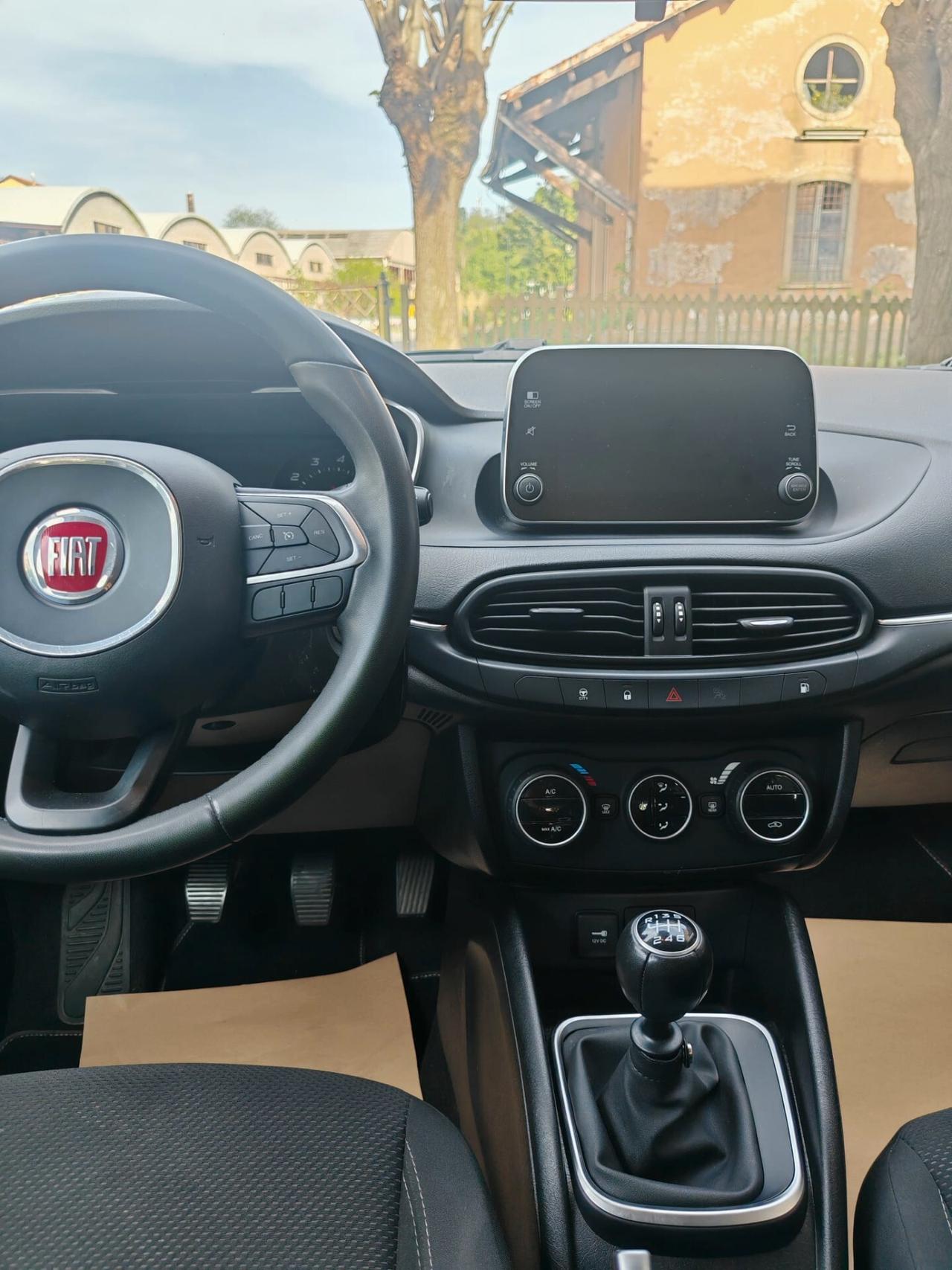 Fiat Tipo 1.4 T-Jet 120CV GPL 4 porte Lounge UNICO PROPRIETARIO