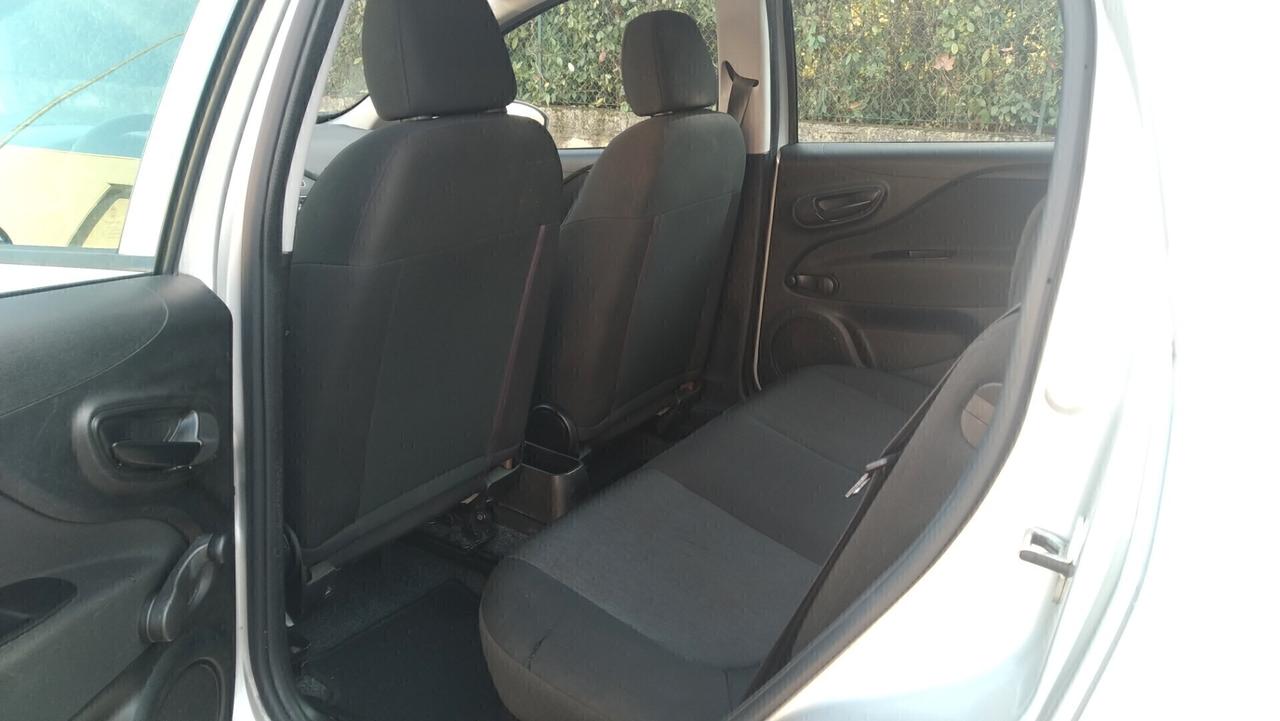 Fiat Punto Evo 1.4 Dynamic Natural Power