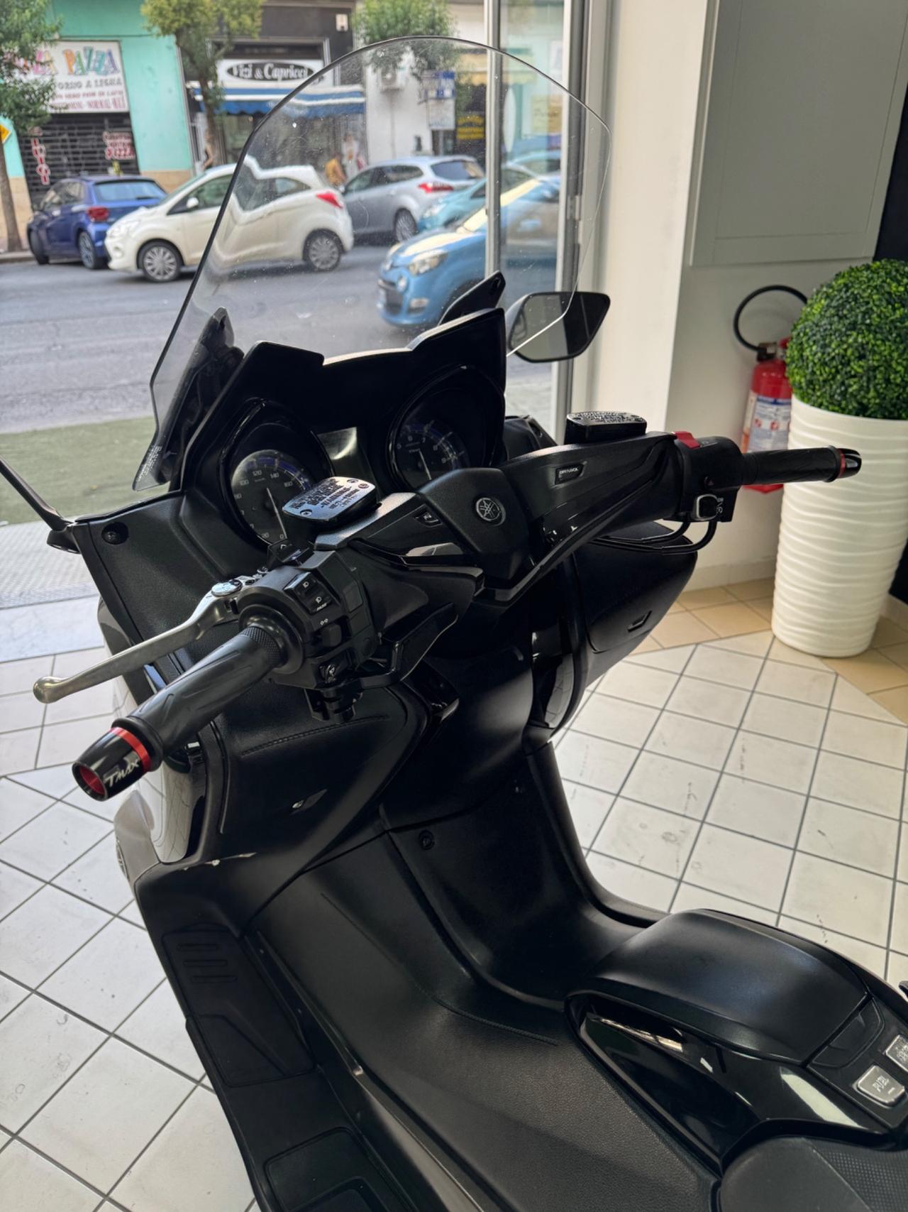 Yamaha T Max 530 Sx