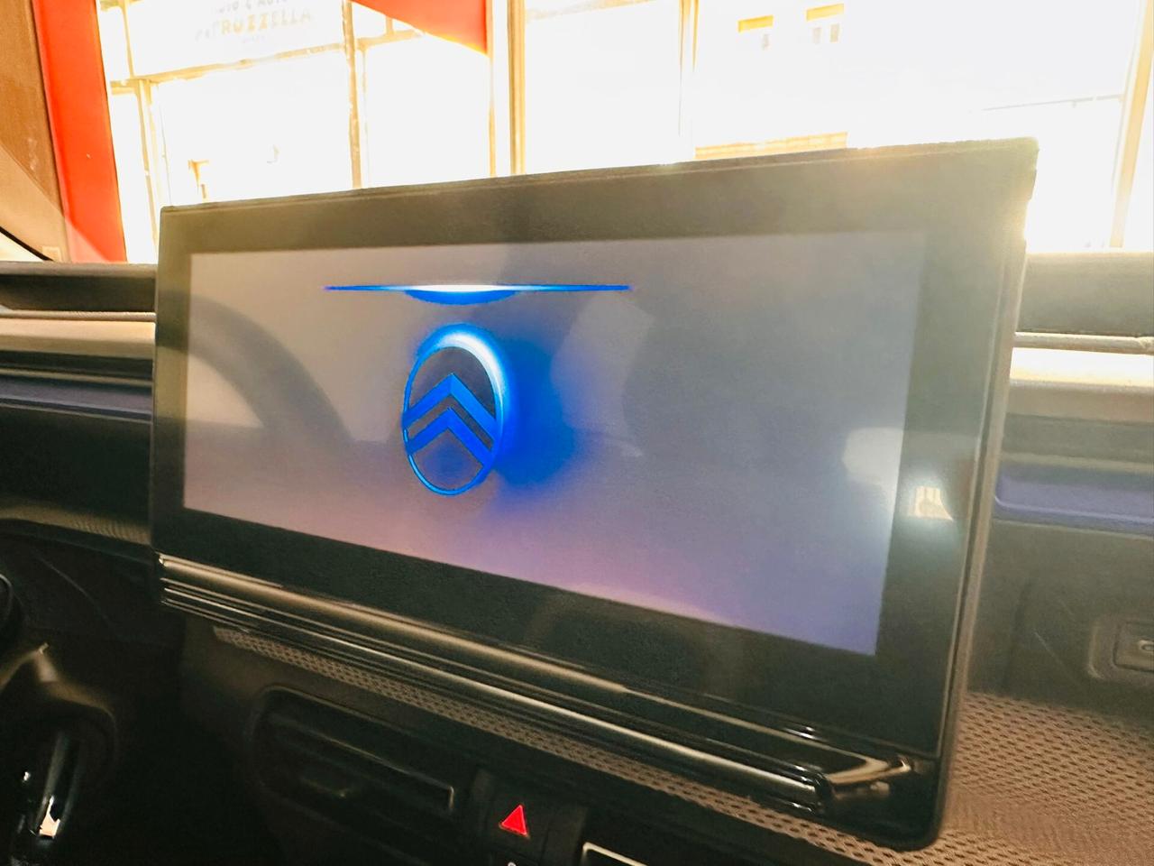 Citroen C3 PureTech 100cv S&S Plus 2026 KM0 BI-COLORE