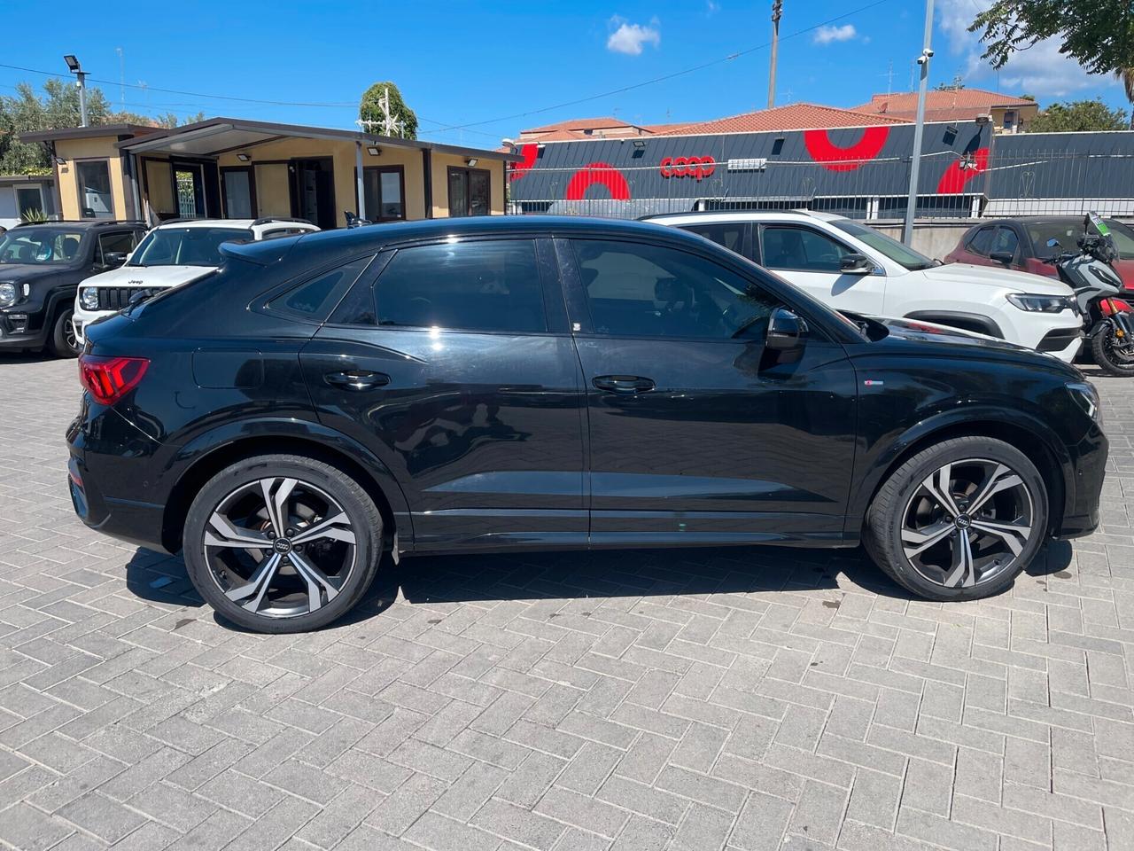 Audi Q3 35 TDI quattro S line edition