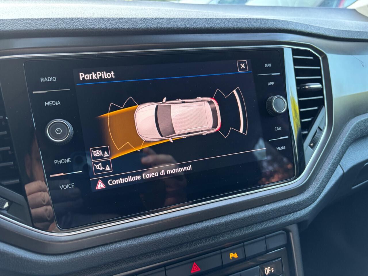 Volkswagen T-Roc 1.6 TDI Business