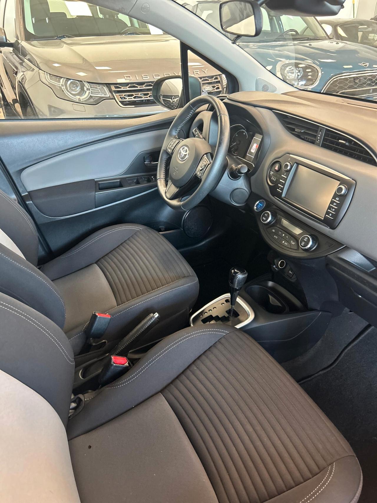 Toyota Yaris 1.5 Hybrid 5 porte Active
