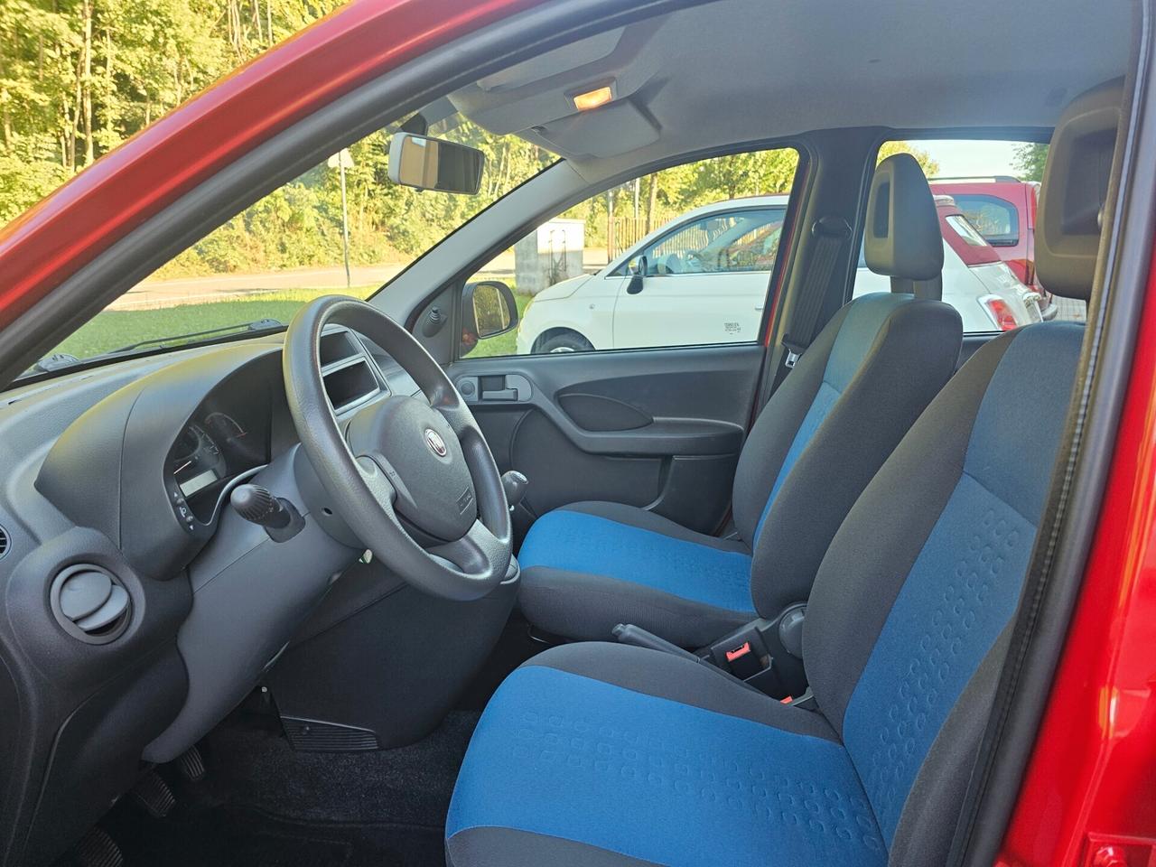 Fiat Panda 1.2 Emotion Neopatentati